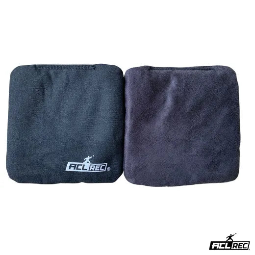 2x4 Cornhole Bags - Double Sided - ACL REC - Granulaat vulling - Wicked Wood - cornhole zakjes in gebruik